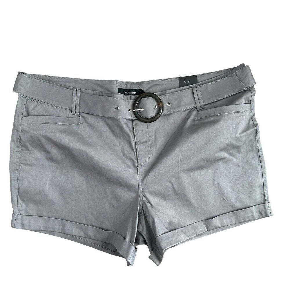 Torrid Plus Size‎ Tortoise Belted Shorts Size 28 Gray Stretch Pockets Cuff NEW